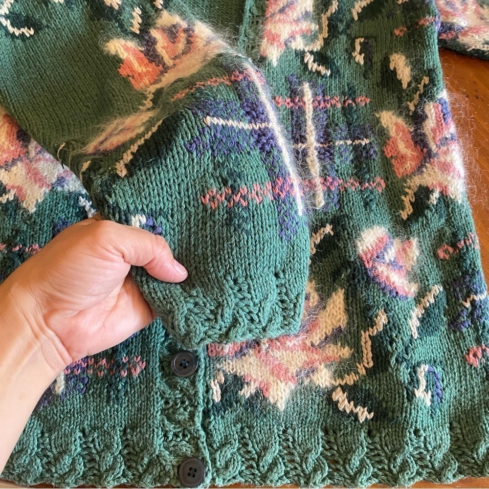 VTG Hand Knitted Cardigan Sweater Ramie Mohair Sz Small Floral Cottage Feminine - Picture 11 of 16